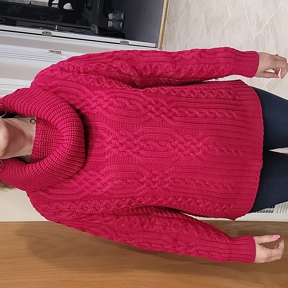 Women's cowl neck sweater